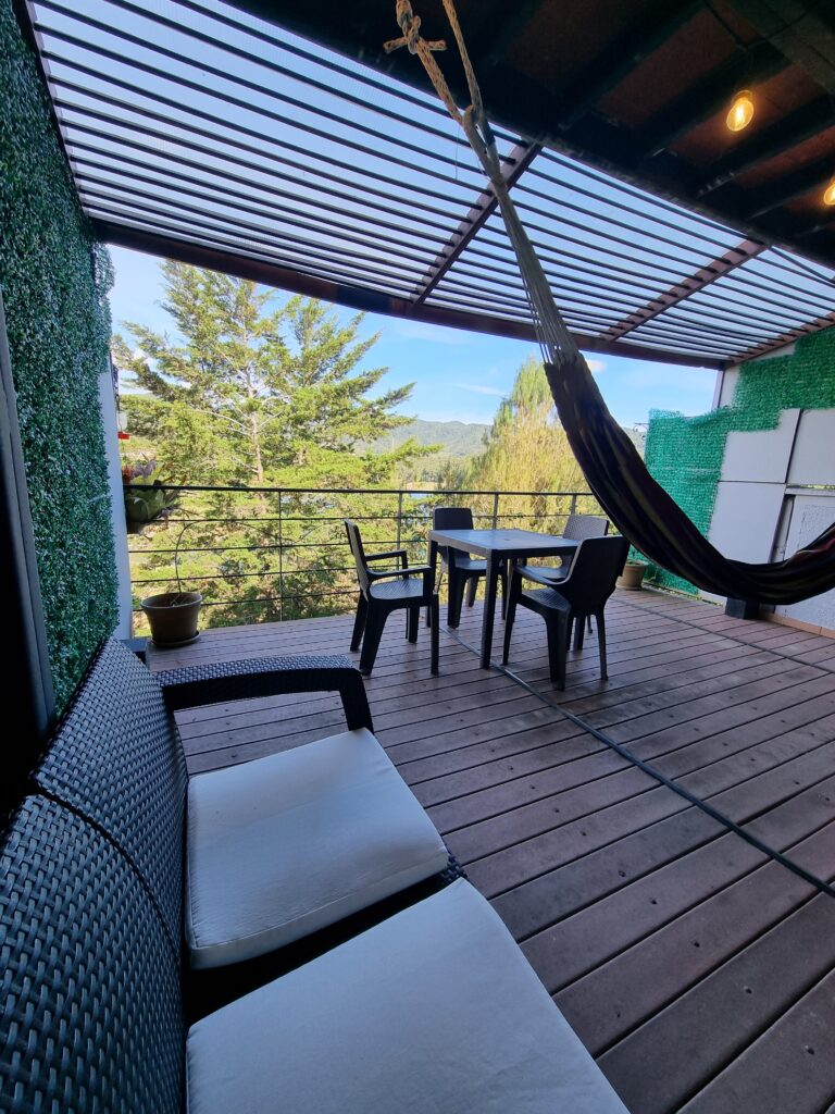 Loft Terraza, hospedaje en Guatapé frente al embalse - foto 1
